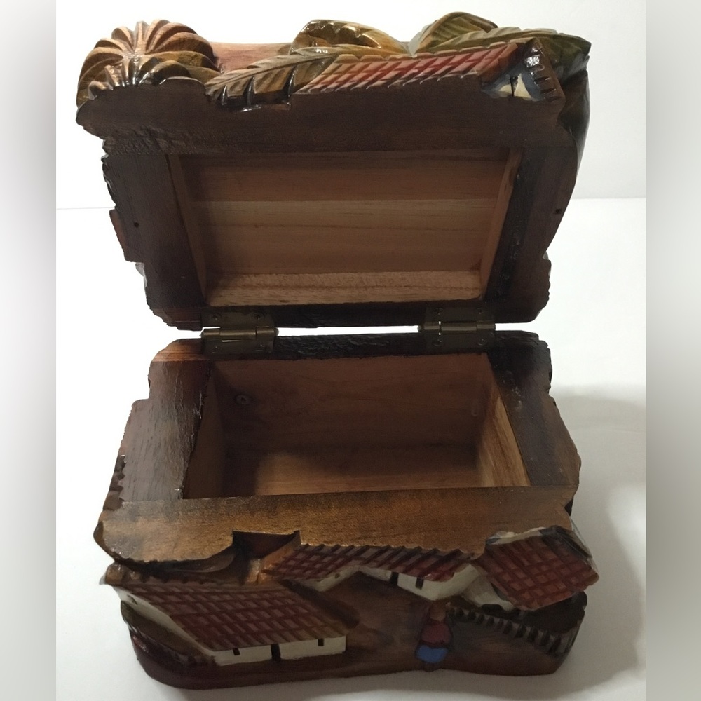 Fabulous Vintage Wooden Carved Jewelry/Trinket Box With Tropical Landscape. Rare - Picture 6 of 6